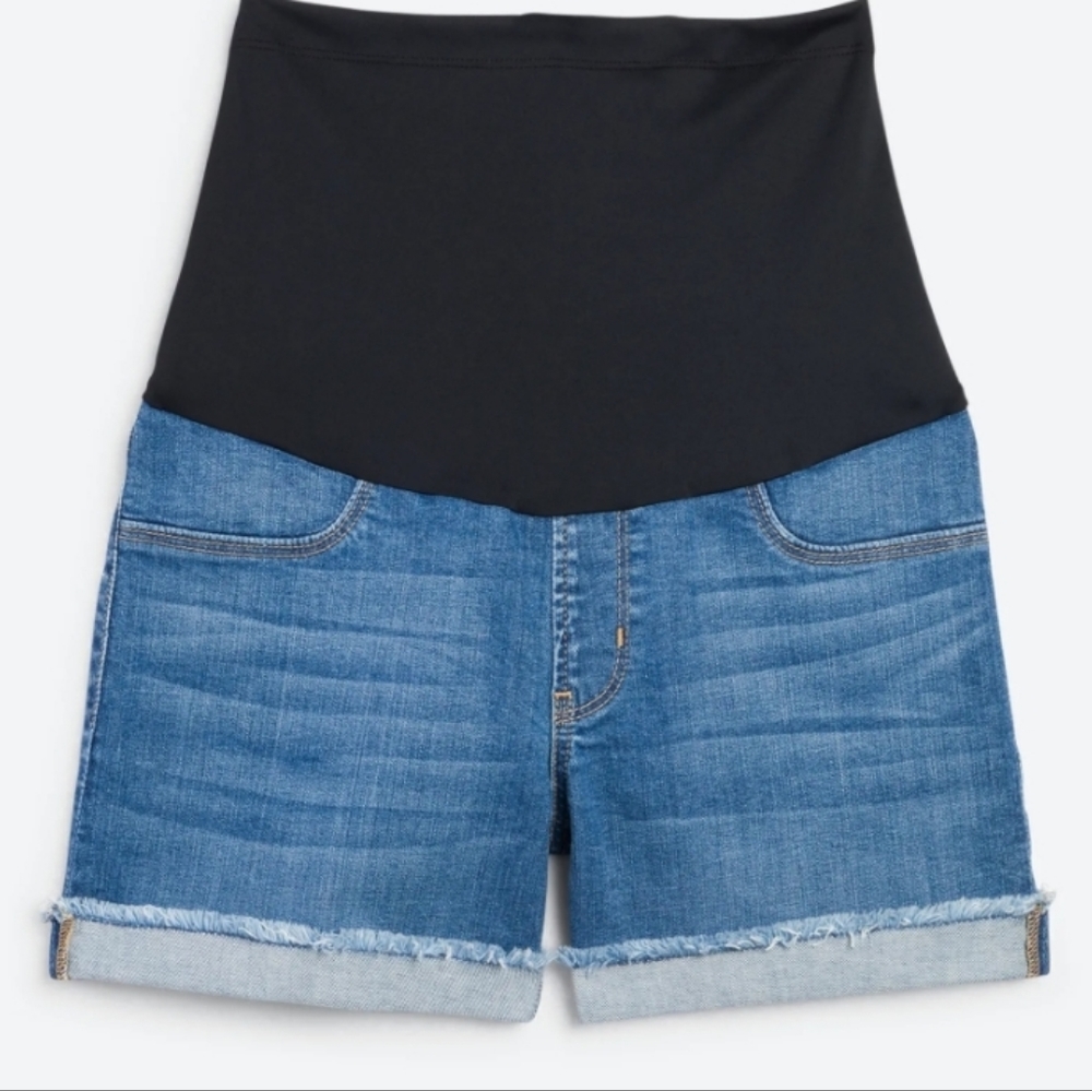 Just Black Maternity Shorts Size 10 (30 waist)